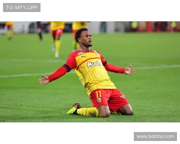 法甲球员状态变化跟踪：连续爆发与持续低迷谁更多？