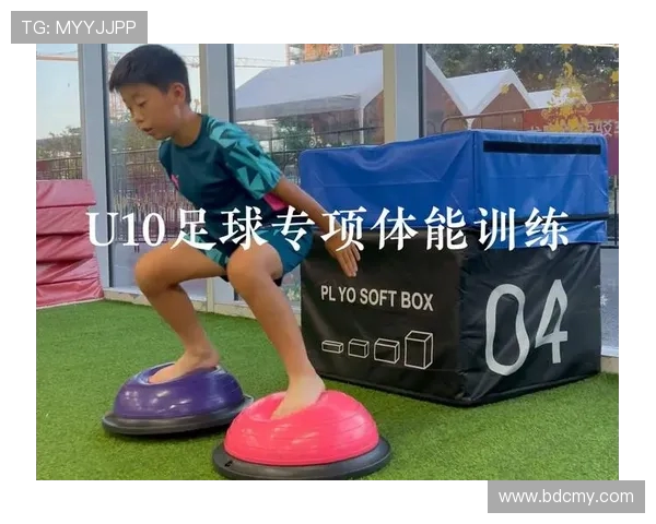 足球运动员如何通过训练提高体能