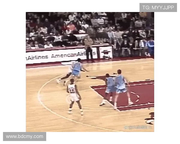 篮球运动员“空中滞空后的出手决策”是否受脚步稳定性影响