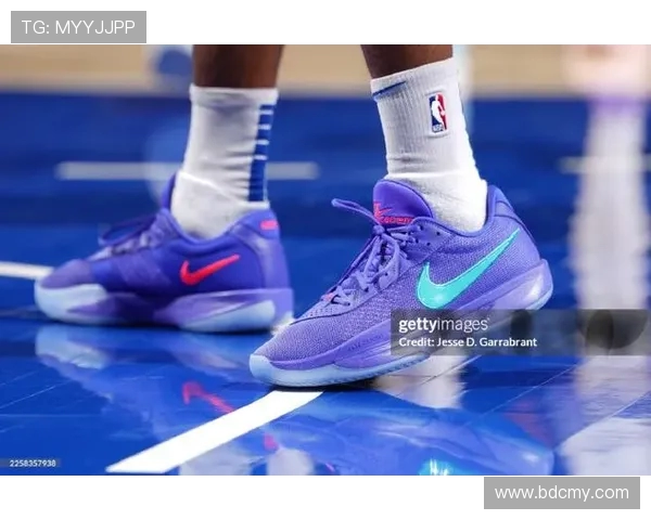 费城76人队在1955年首夺NBA总冠军的历史背景是什么