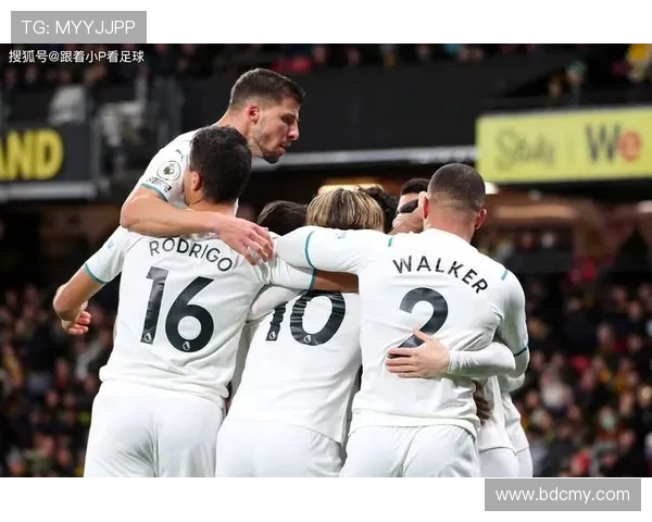 波尔图球迷怒扔马竞球衣引发关注尤尔曼冬窗绯闻再被提起